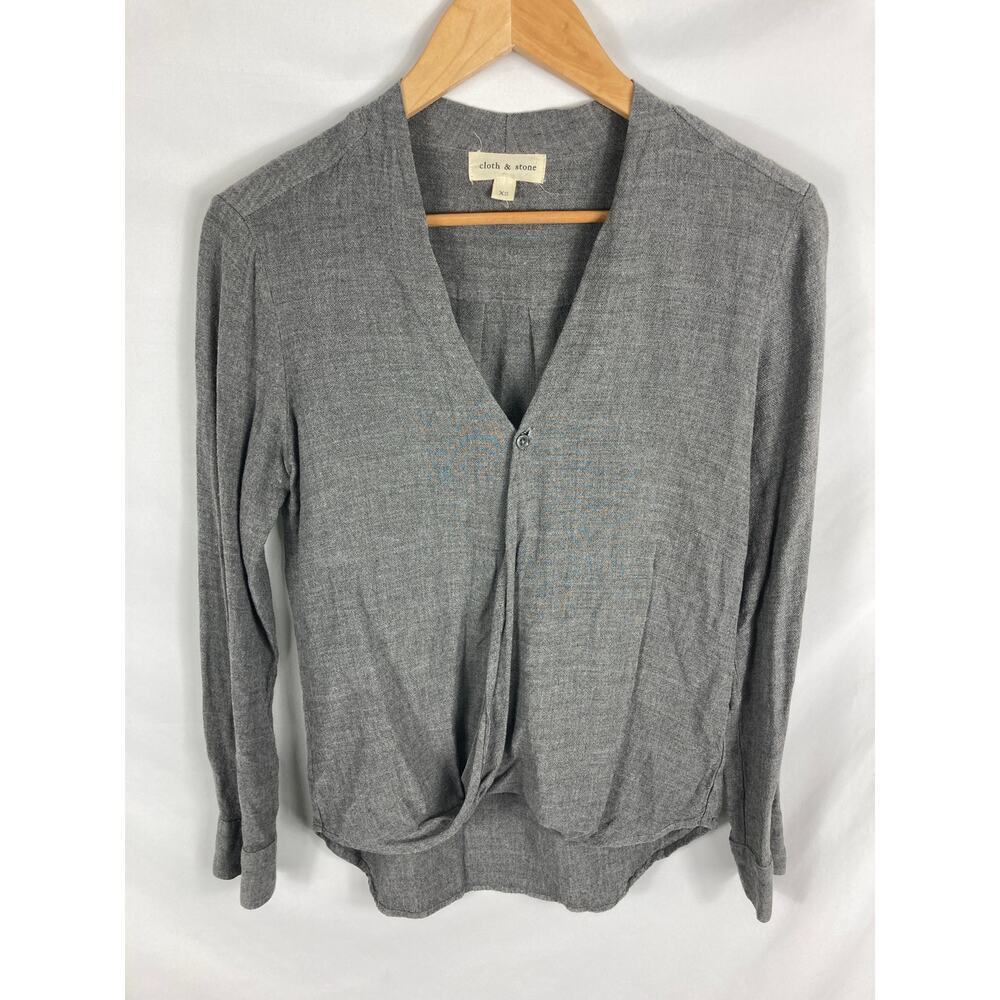 Cloth & Stone Long Sleeve Grey Surplus Top Size XS